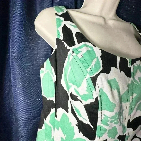 Nine West Women’s Black & Green Floral  Dress - Picture 12 of 16